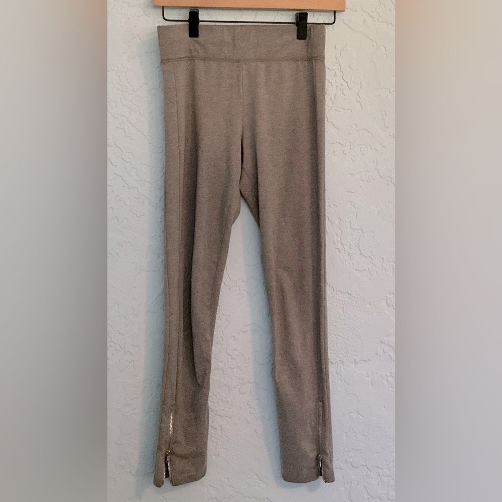 Aerie Gray High-Rise Leggings w/ Zippers